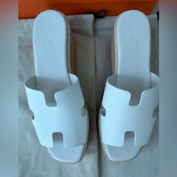 HERMES EZE 30 white leather  sandals. Size 39. US 9,5 - Picture 4 of 14